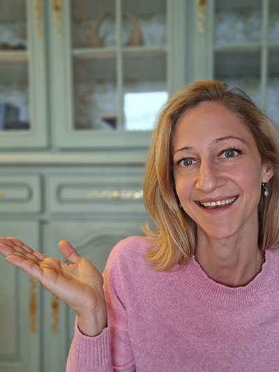 Möbeldesignerin Beatrice Praxl - Pinselstrich Design - Möbel verschönern